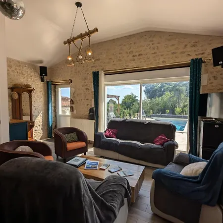 Maison Familiale Avec Piscine Privee Et Jardin Pour 11 Pers - Fr-1-653-265