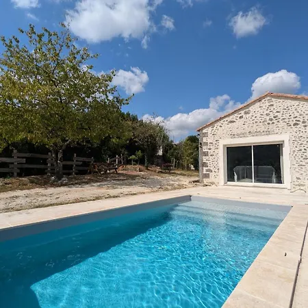 Maison Familiale Avec Piscine Privee Et Jardin Pour 11 Pers - Fr-1-653-265 Vakantiehuis *