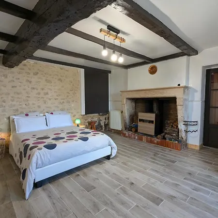 Maison Familiale Avec Piscine Privee Et Jardin Pour 11 Pers - Fr-1-653-265 Gospodarstwo wiejskie Magnac-Lavalette-Villars